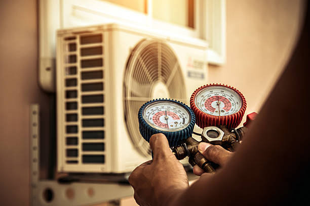 Professional Hvac Installation technician working in Schooleys Mountain, NJ